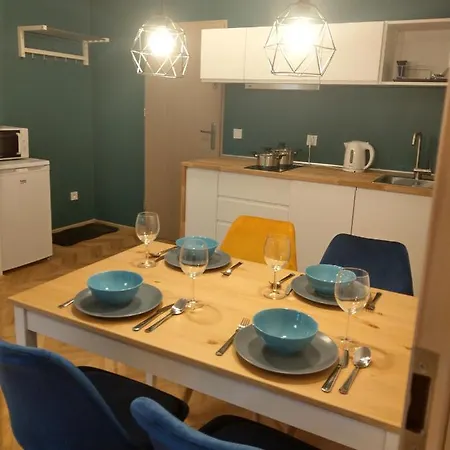4m Apartment